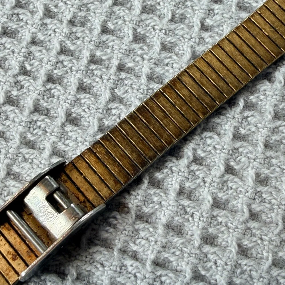 Vintage Bradley Raggedy Ann Swiss Made Watch 1971 Gold Tone Mesh Band 23 180